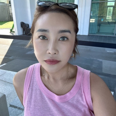 Facelift in Your 40s: Is It Really Too Early? | When Mini Facelifts and Thread Lifts Fall Short, by VIBE Plastic Surgery